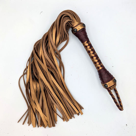 READY TO SHIP! – Cowhide – Leather Flogger – Small – FCSMMBM9524